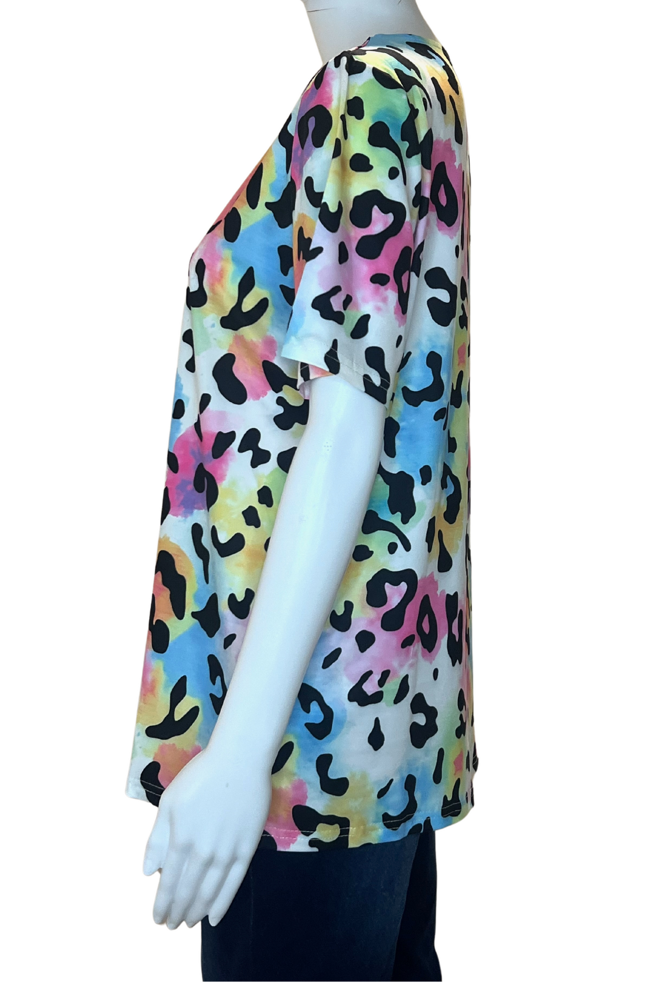 Vibrant Coloured Leopard Print T-Shirt, Women's Top, Casual Crew Neck Top